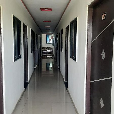 Hotel Rajtilak Guest House Vadali 外观 照片